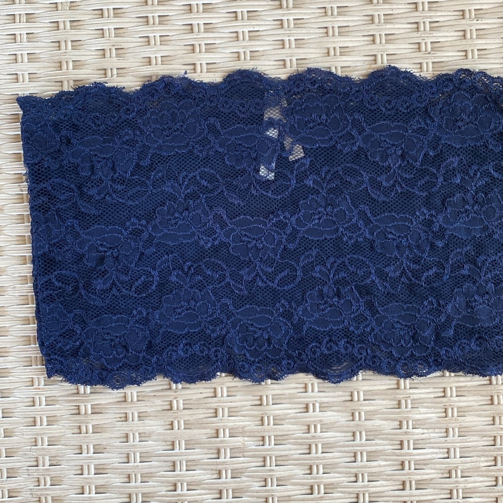Bandeau - Picture 2 of 3